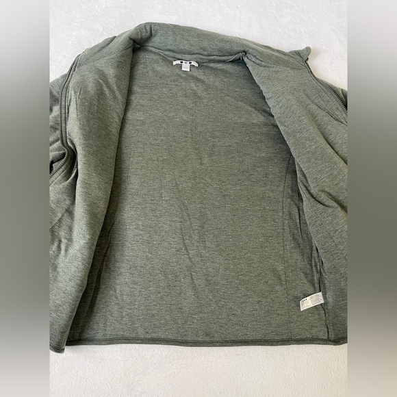 Three Dots Sz Large Sage Green Knit Material Lightweight Puffer Coat Athleisure - Picture 4 of 11